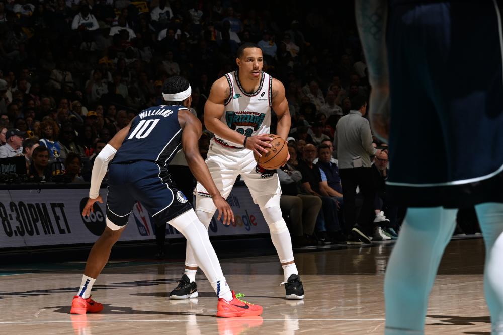 符合詹姆斯 符合詹姆斯